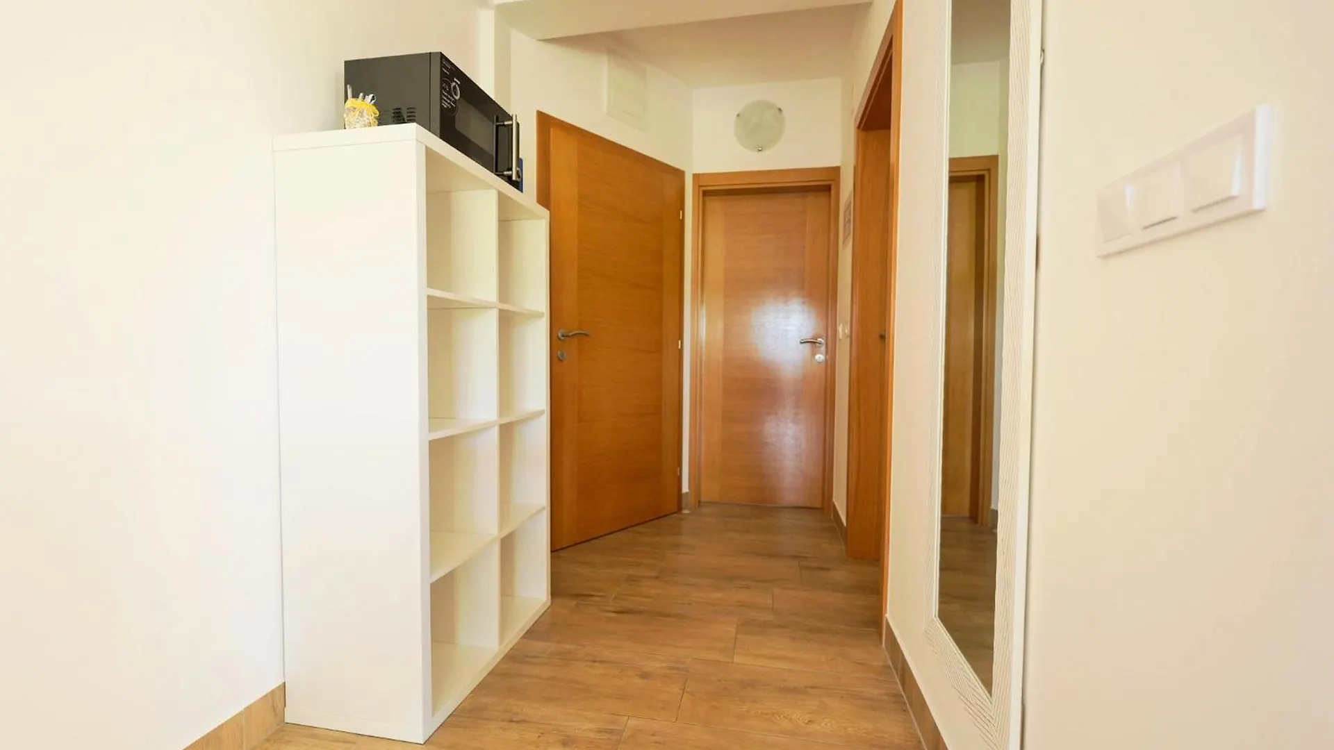 Apartments Chilla *** Lopar